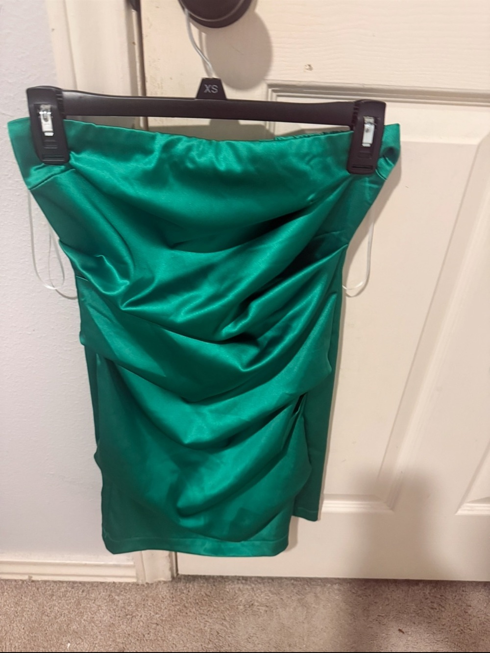 Hello Molly Short Formal Emerald Green Satin Ruched Dress